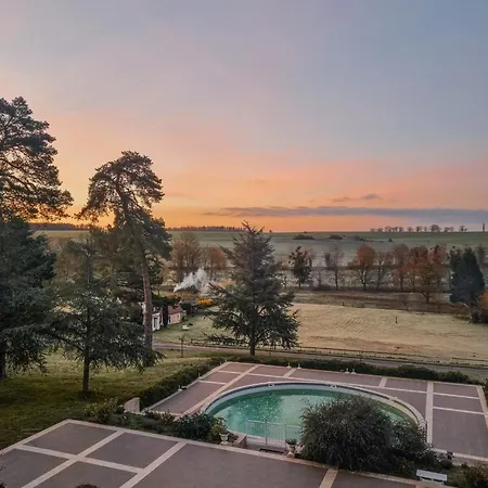 Chateau De 5*