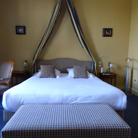 Hotel Chateau De 5*