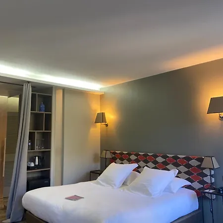 Hotel Chateau De 5*