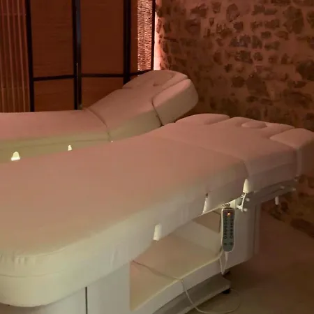 Hotel Chateau De 5*