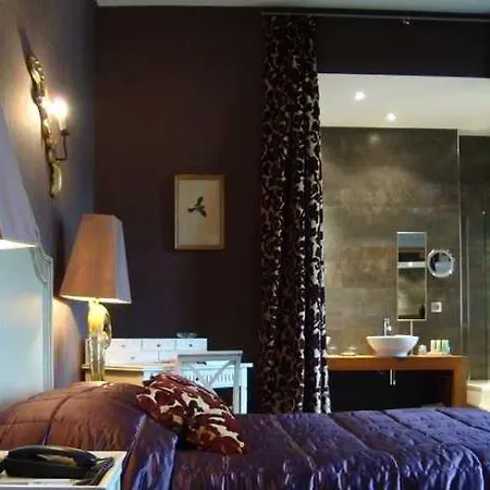 Hotel Chateau De 5*